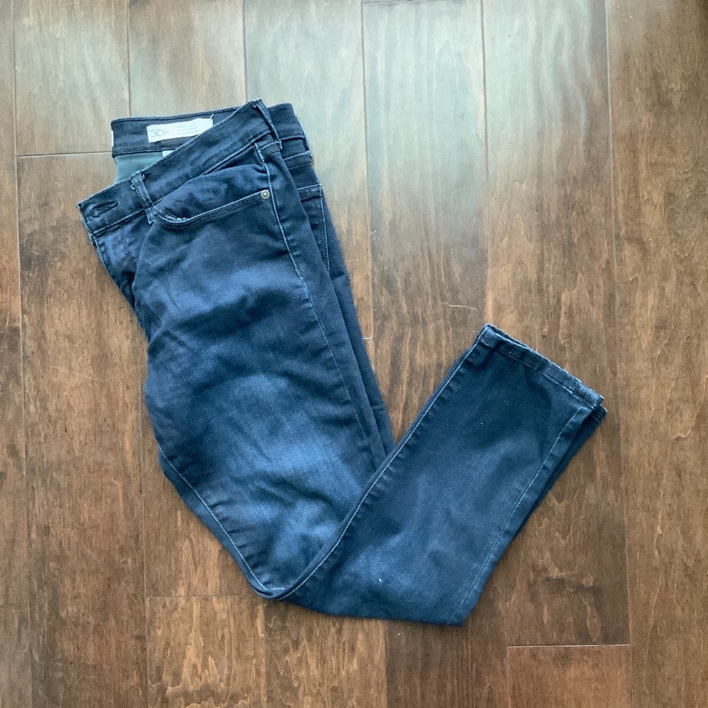 BANANA REPUBLIC Jeans Petite Dark Wash Denim . Size 30P